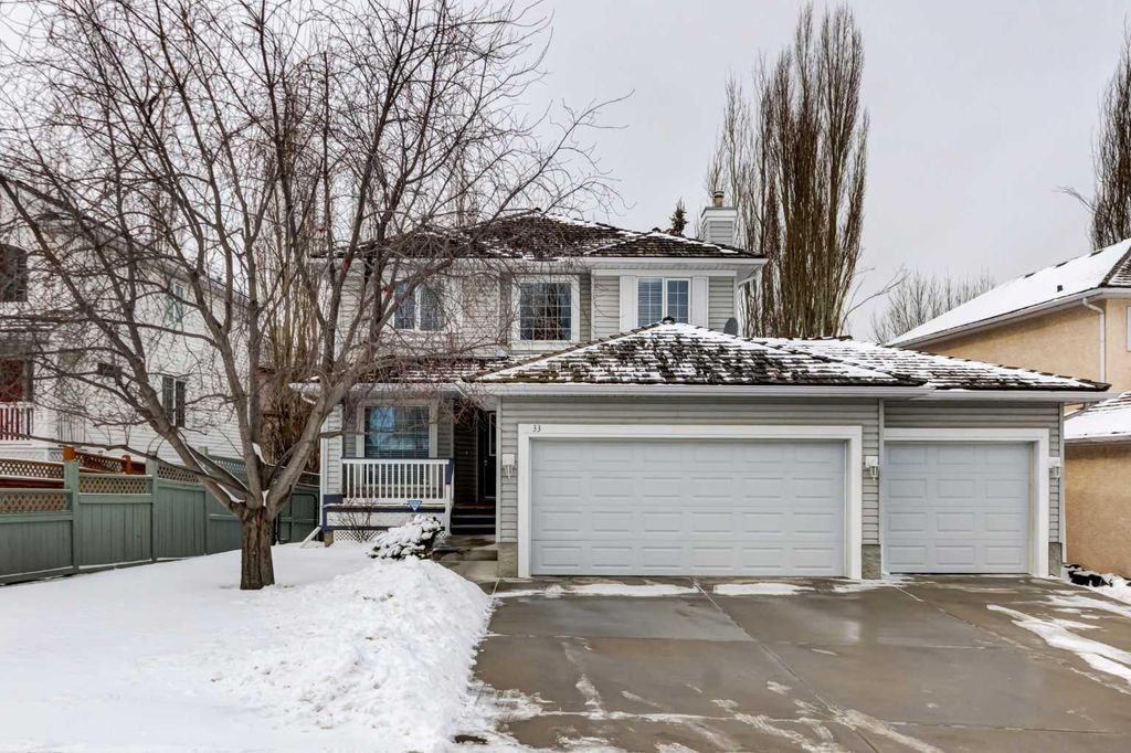 Photo of 33 Mt Douglas Close SE, Calgary, AB T2Z 3R8 (MLS # A2292288)