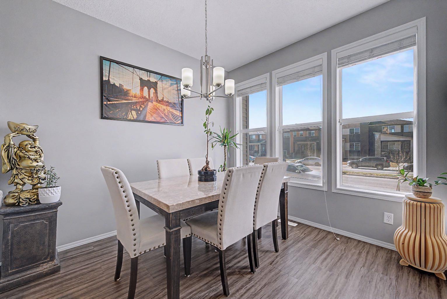 186 Cornerstone Avenue NE