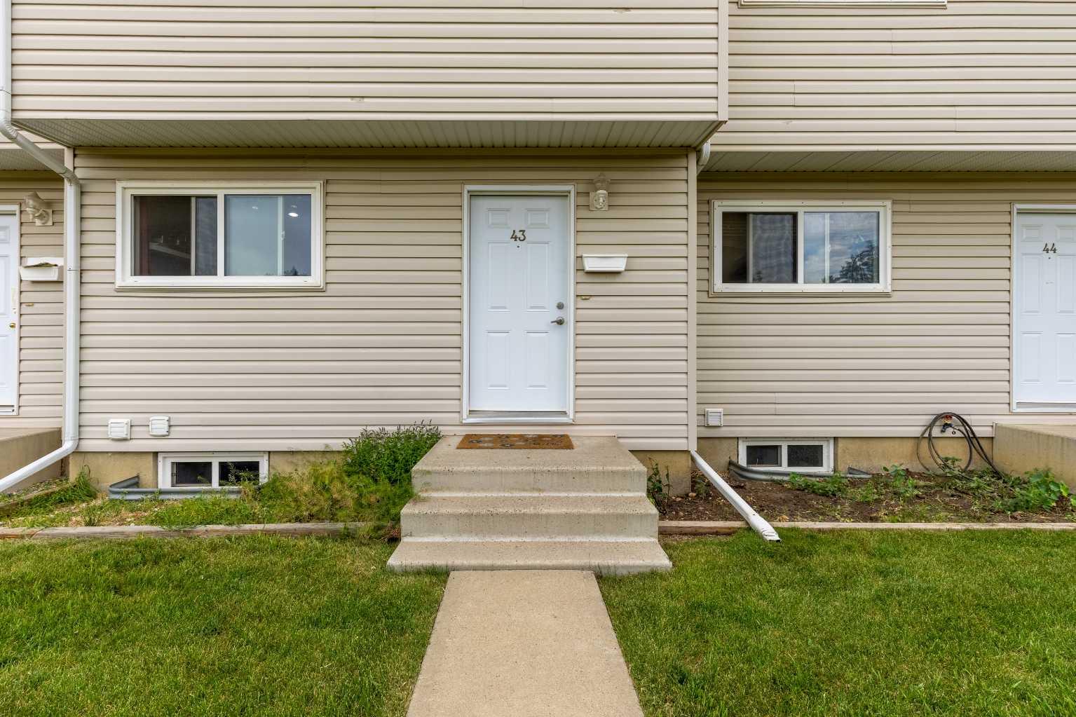 55 Lemoyne Crescent W 43