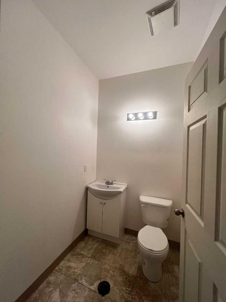 1010 Railway Street 105