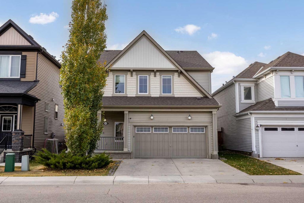 Photo of 111 Windbrook Manor SW, Airdrie, AB T4B 3X2 (MLS # A2342831)