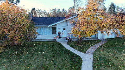 Photo of 4354 9 Avenue, Edson, AB T7E 1B4 (MLS # A2352913)