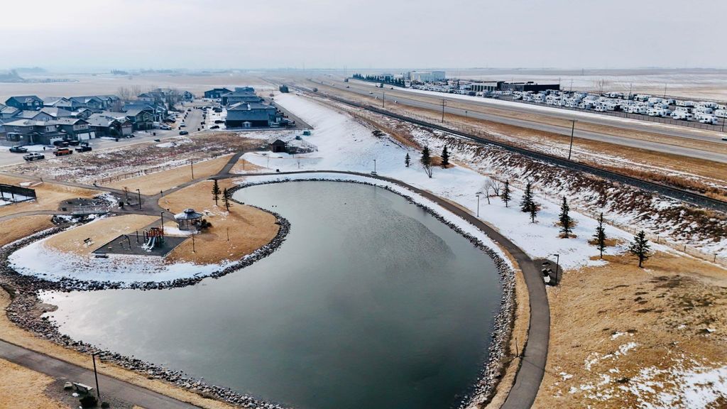 Photo of 202 Lake Drive, Coalhurst, AB T0L 0V0 (MLS # A2293296)