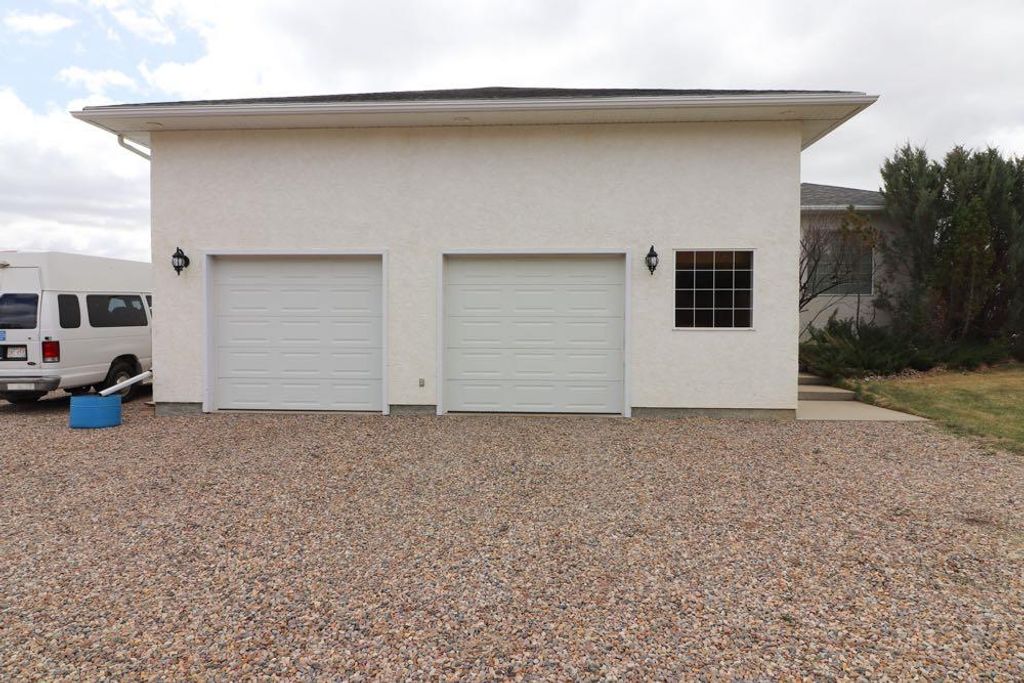 Photo of 12107A Range Road 60, Rural Cypress County, AB T1A 7H0 (MLS # A2304115)