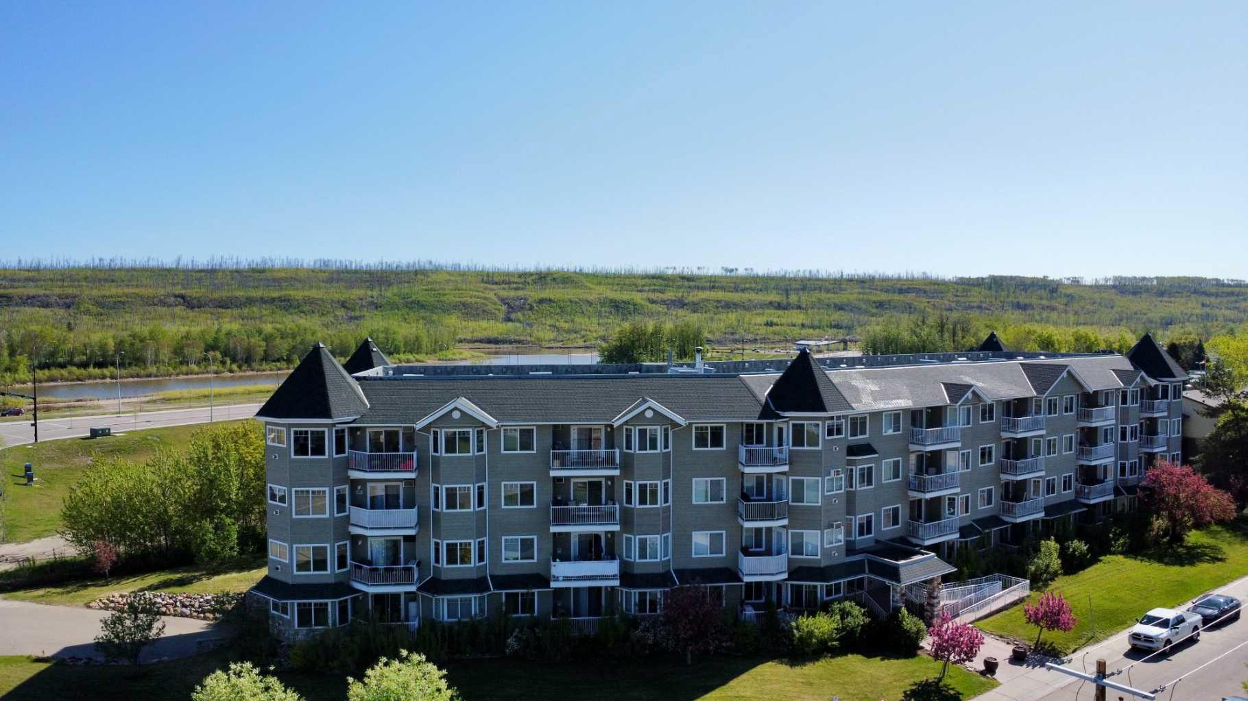 9918 Gordon Avenue 103