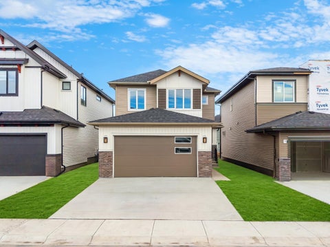 Photo of 125 Quartz Crescent, Cochrane, AB T4C 3G2 (MLS # A2354208)