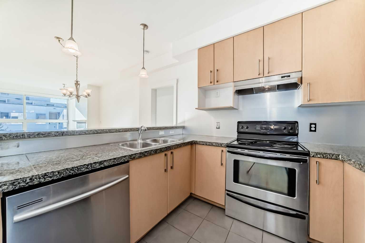 1010 Centre Avenue NE 408