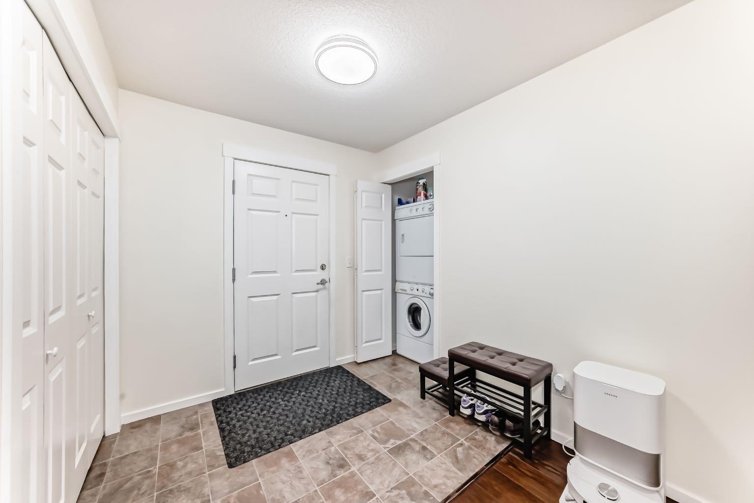 279 Copperpond Common SE 1206