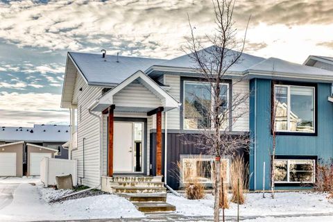 45 Ellington Crescent Red Deer AB T4P 3E5