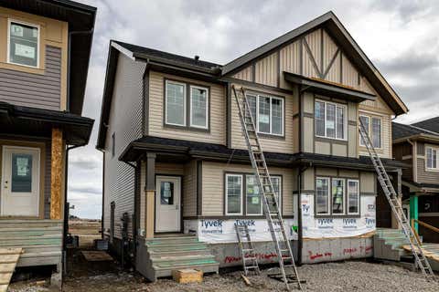 Photo of 75 Appaloosa Way, Cochrane, AB T4C 3L9 (MLS # A2311557)