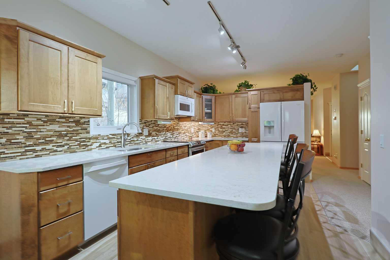 13 Scimitar Heath NW