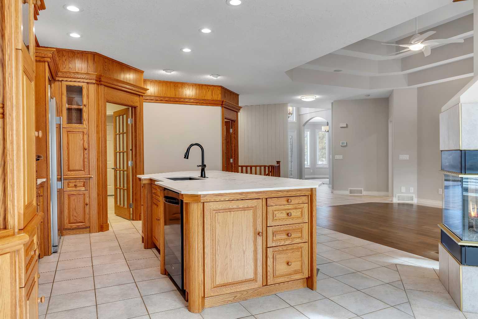 52 Sandstone Ridge Crescent