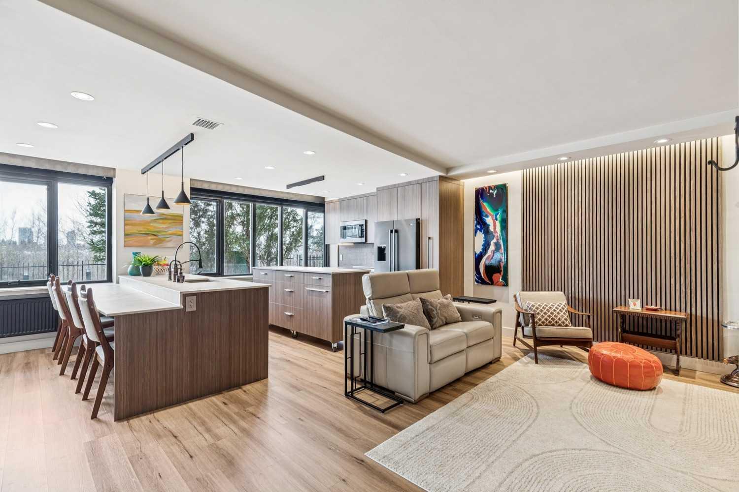 3204 Rideau Place SW 107