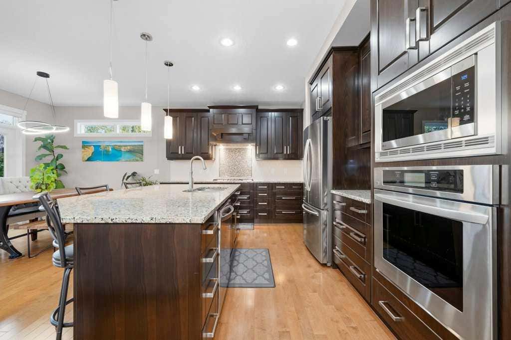 Photo of 106 Cranarch Landing SE, Calgary, AB T3M 0Z7 (MLS # A2338946)