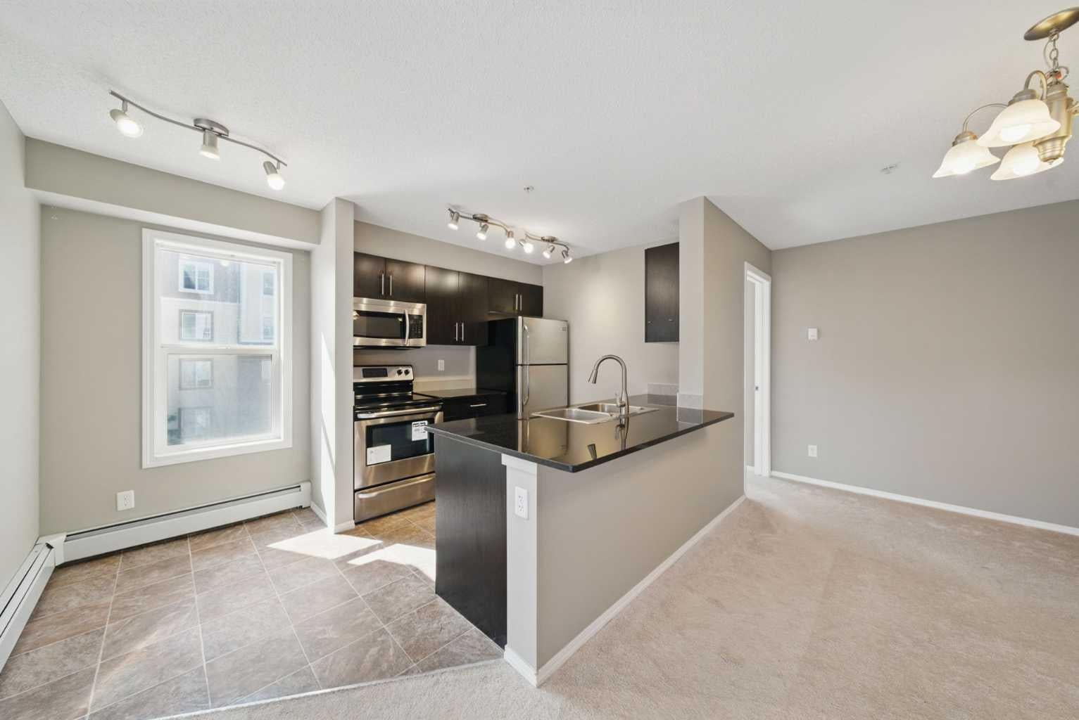 81 LEGACY Boulevard SE 1240