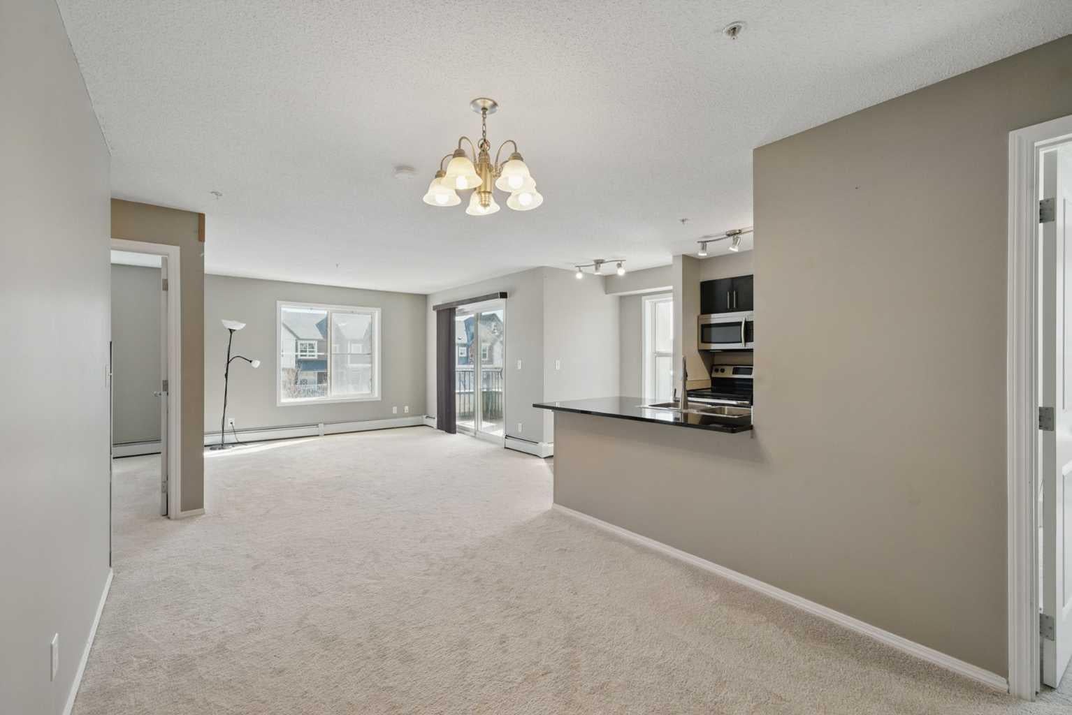 81 LEGACY Boulevard SE 1240