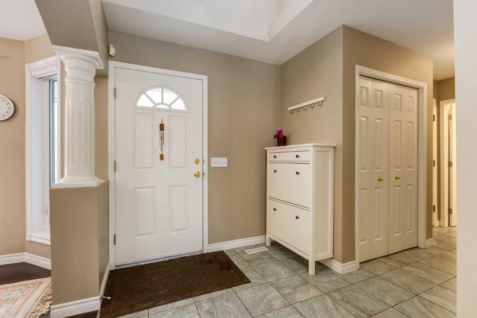 331 Sierra Madre Court SW