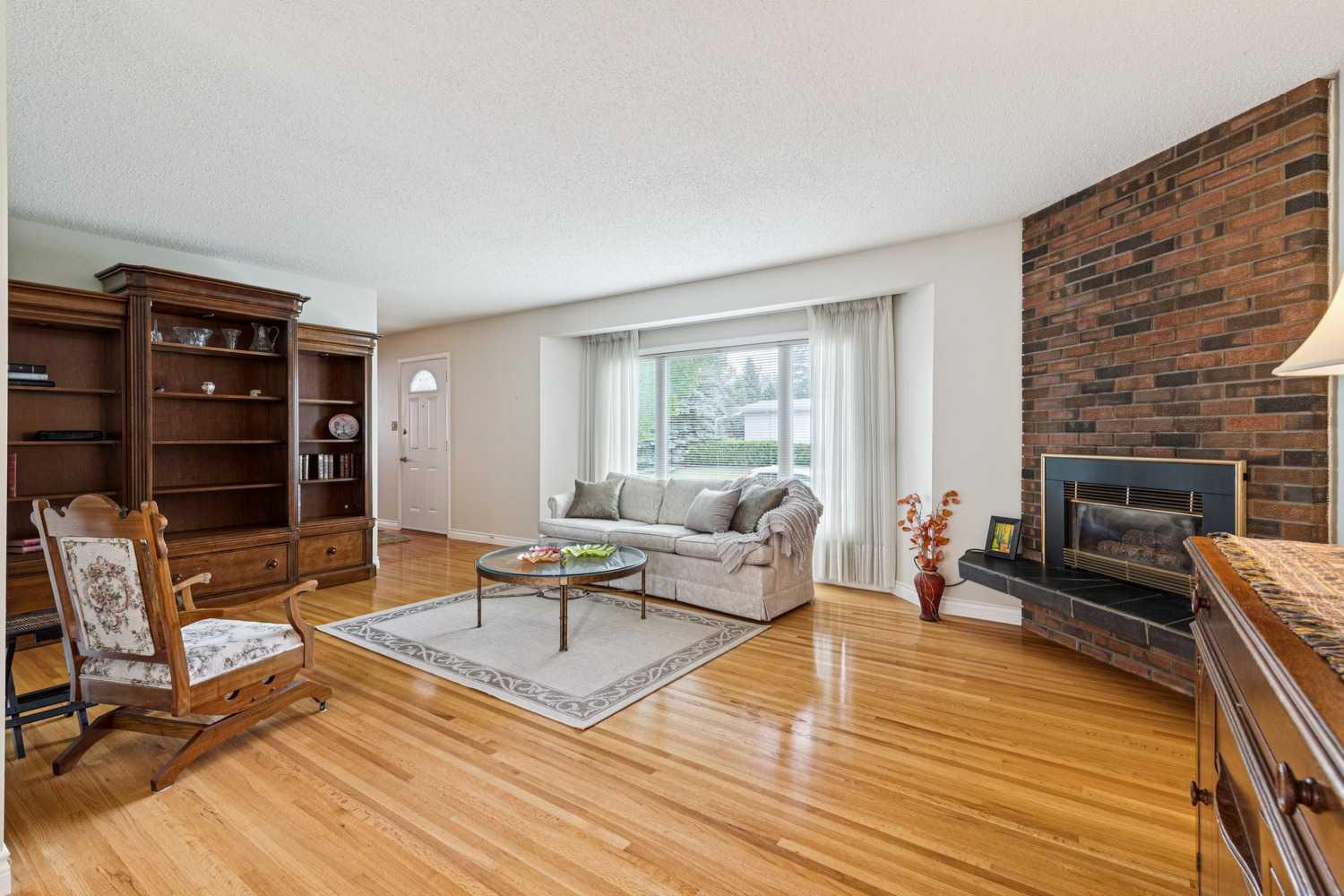 2432 Paliswood Road SW