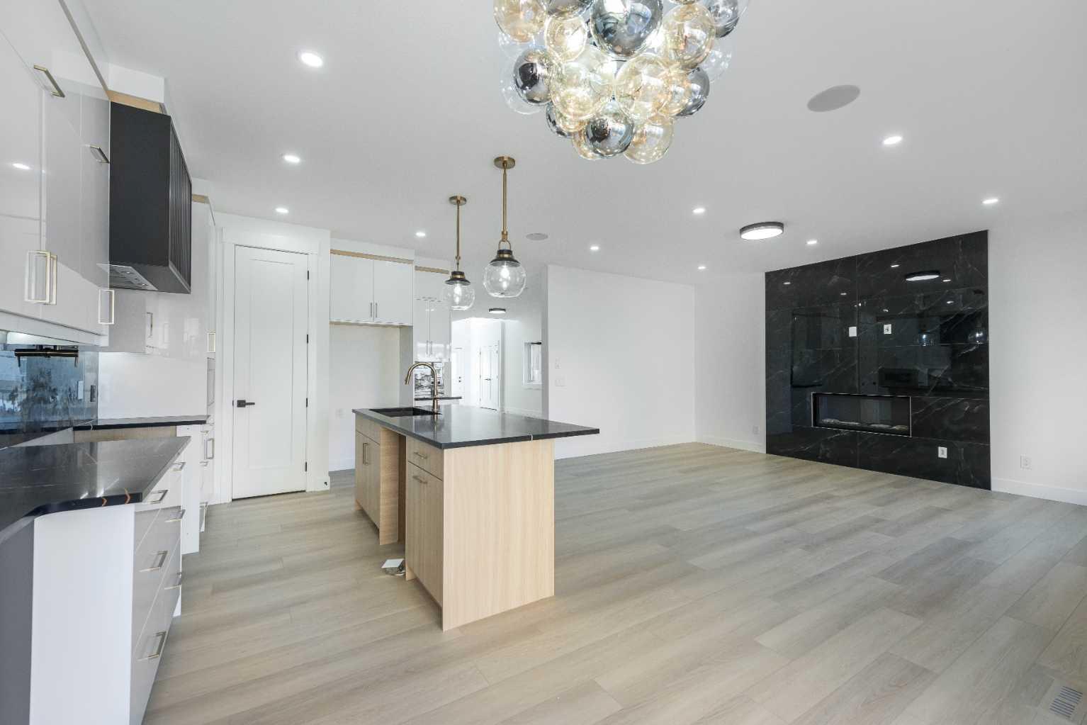 43 Saddlecrest Link NE