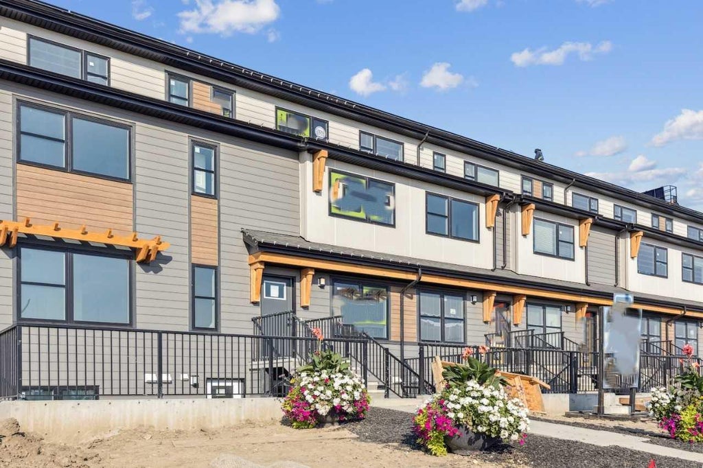 Photo of 135 Mahogany Parade SE #810, Calgary, AB T3M 4K2 (MLS # A2340946)
