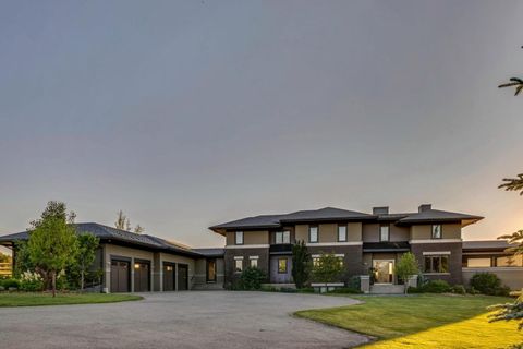 218 Grizzly Rise Rural Rocky View County AB T4C 0B5