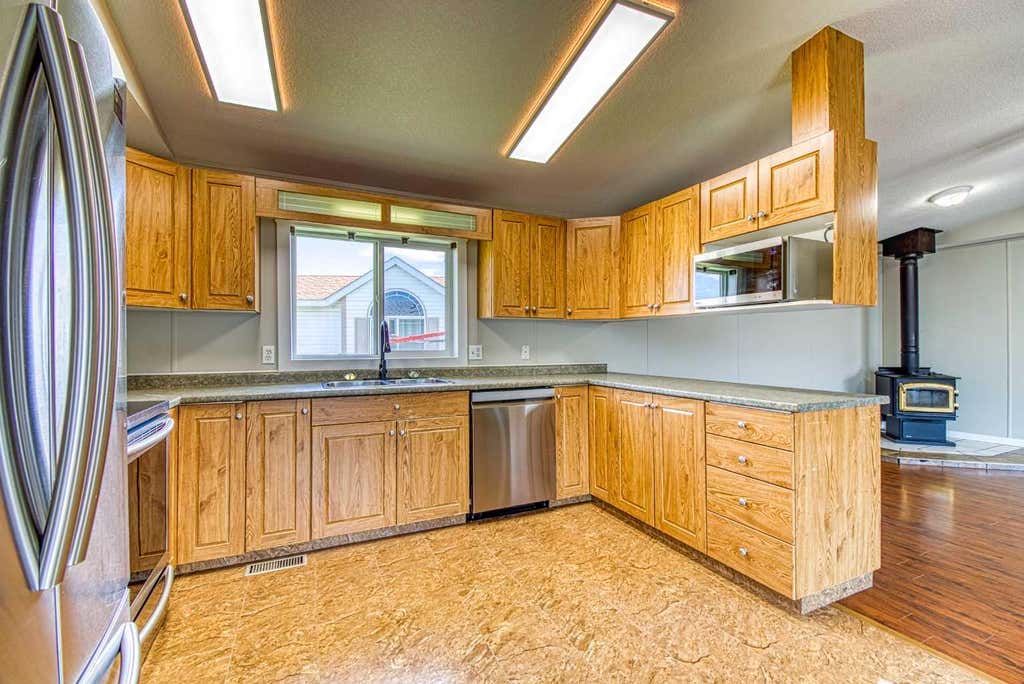 Photo of 9507 108B Avenue, Clairmont, AB T8X 5B5 (MLS # A2332070)