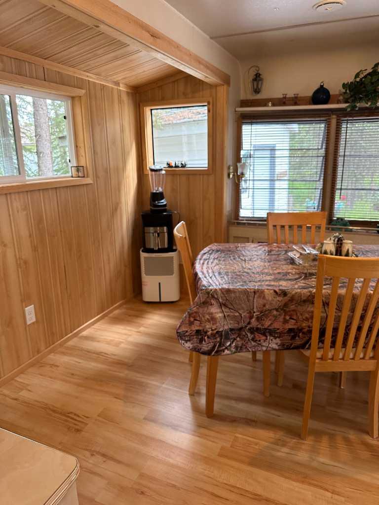 200 4th Avenue SW 197