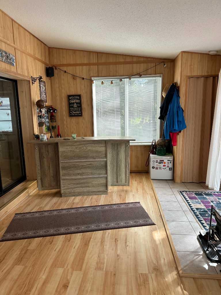 200 4th Avenue SW 197