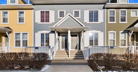 541 Mckenzie Towne Close SE Calgary AB T2Z 1A8