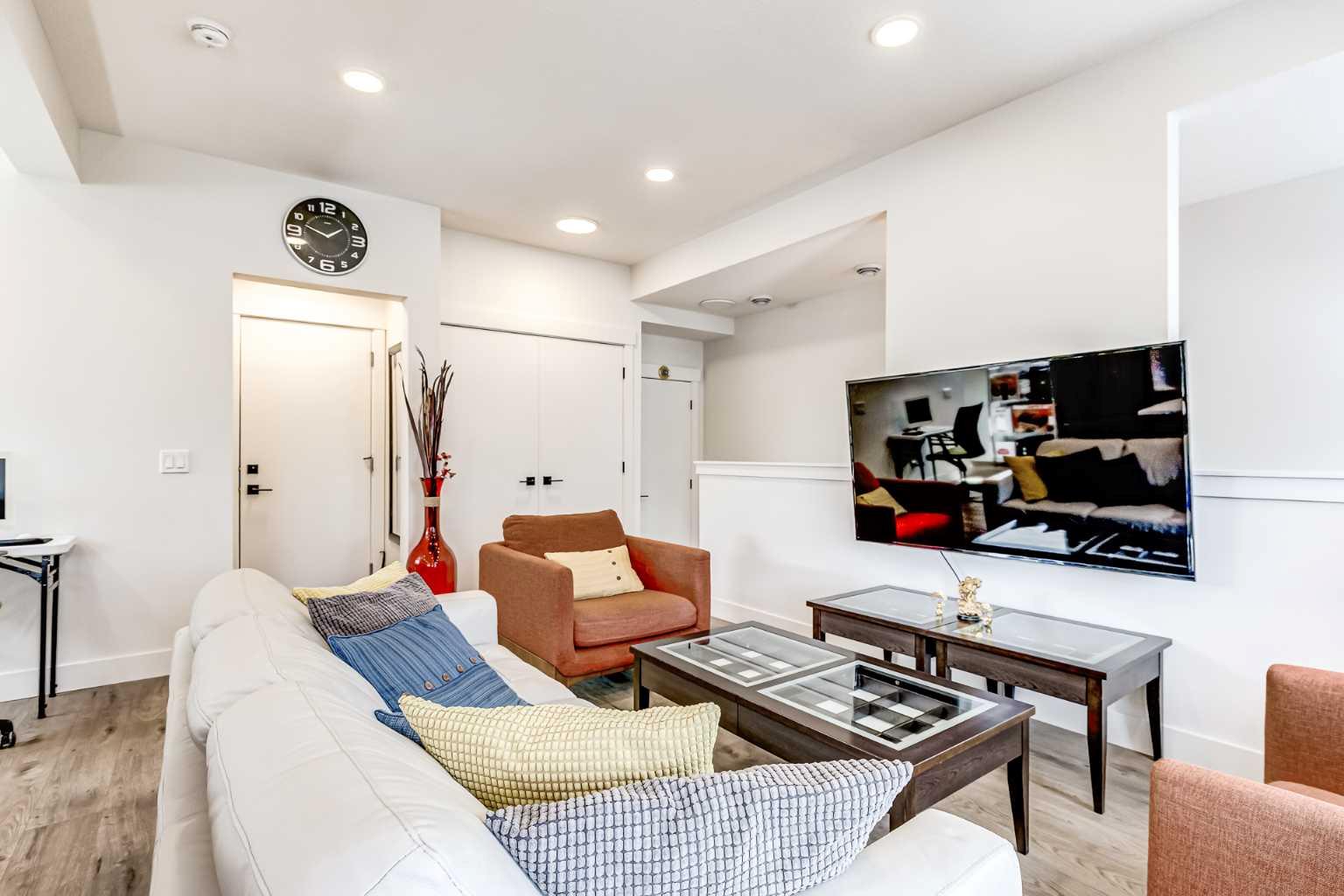 10060 46 Street NE 511