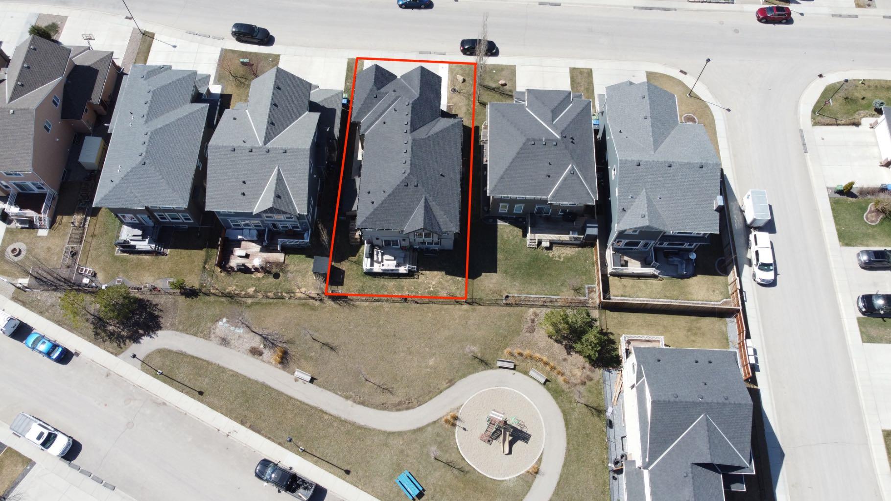 125 Kinniburgh Loop