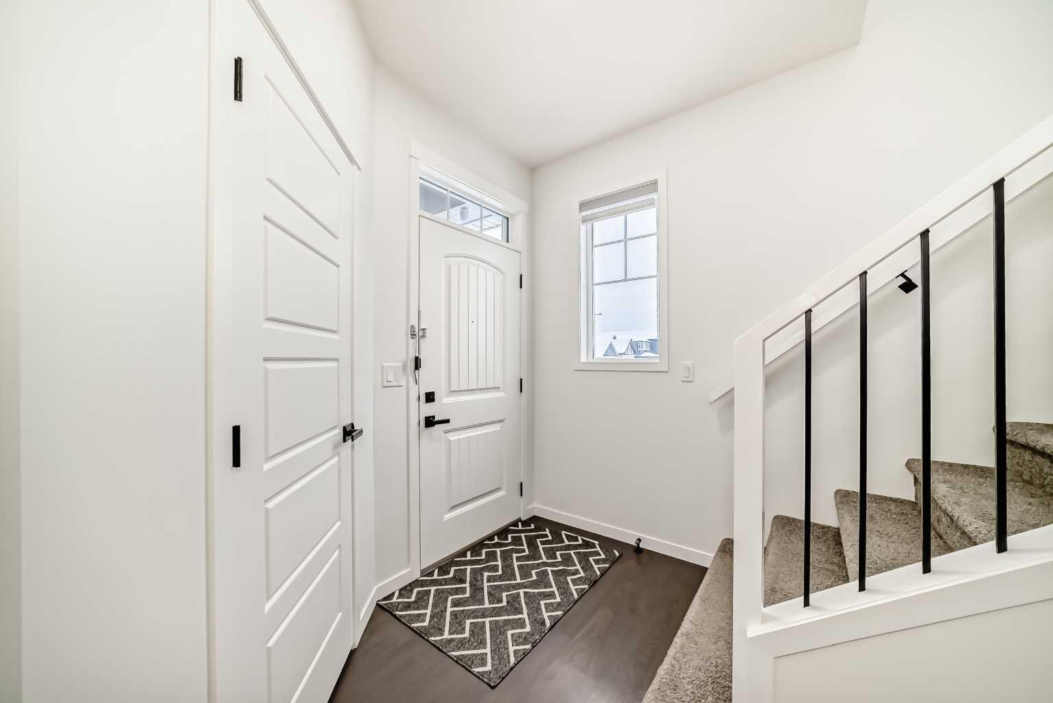 31 Creekside Grove SW