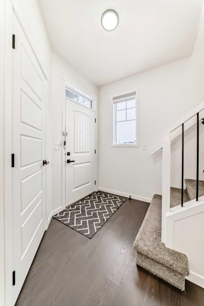 31 Creekside Grove SW