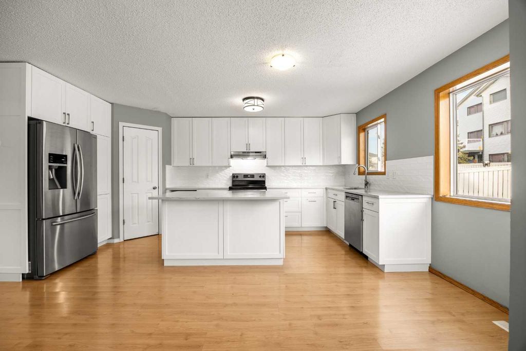 Photo of 36 Arbour Wood Crescent NW, Calgary, AB T3G 4A9 (MLS # A2283929)