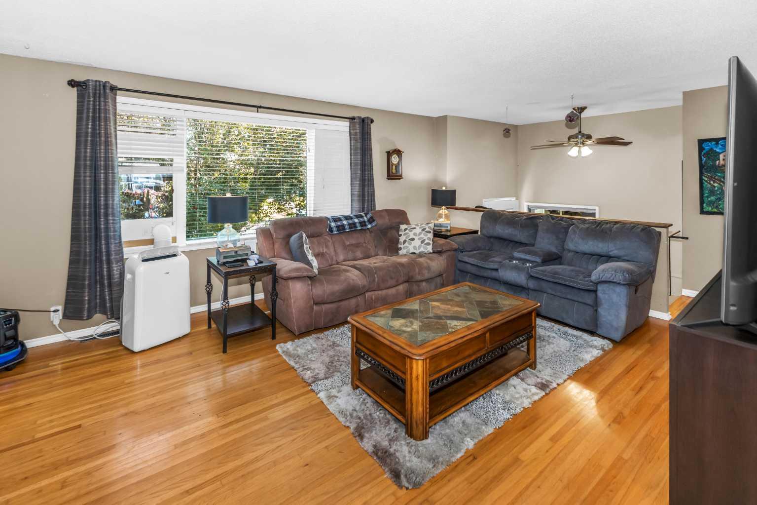 46 Marbrooke Circle NE