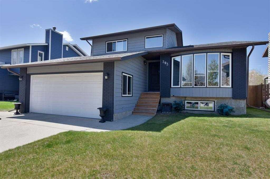 303 Woodside Place