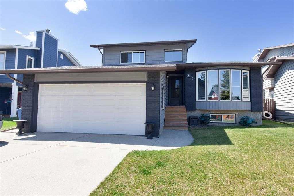 303 Woodside Place
