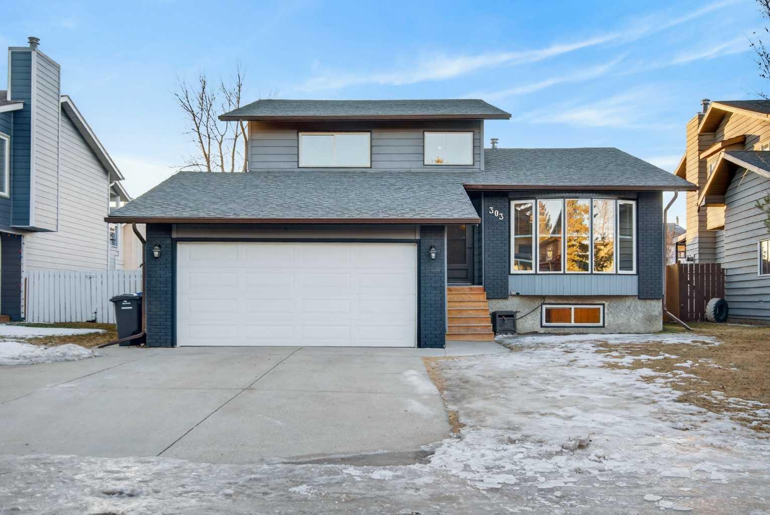 303 Woodside Place