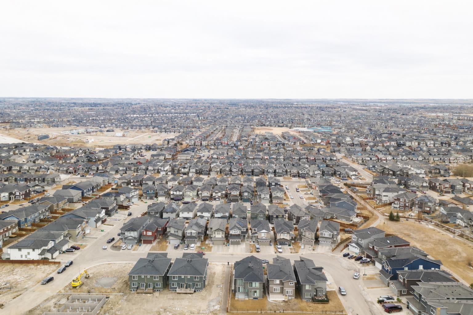 106 Baysprings Gardens SW