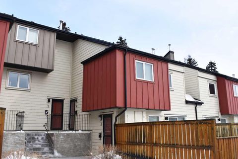 4740 Dalton Drive NW 4 Calgary AB T3A 2H4