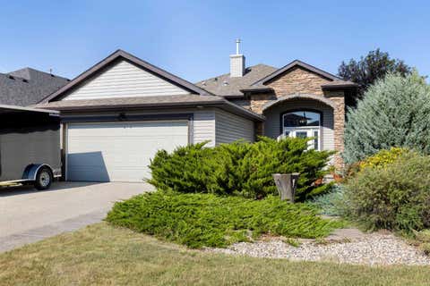Photo of 1207 Westmount Drive, Strathmore, AB T1P 1Y9 (MLS # A2333485)