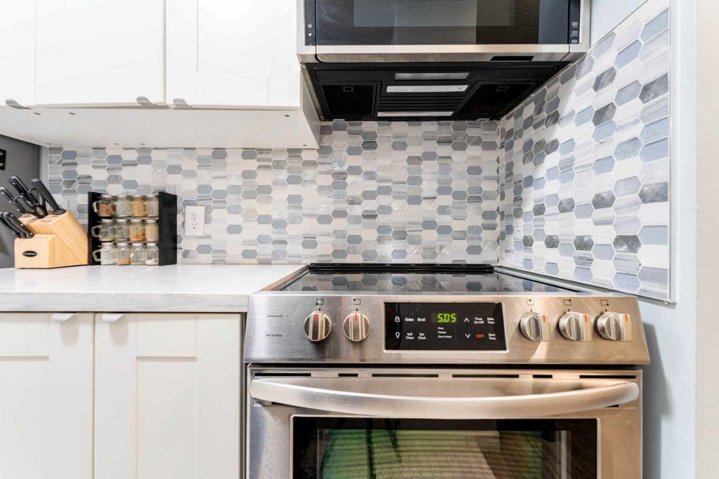 Photo of 924 14 Avenue SW #506, Calgary, AB T2R 0N7 (MLS # A2291350)