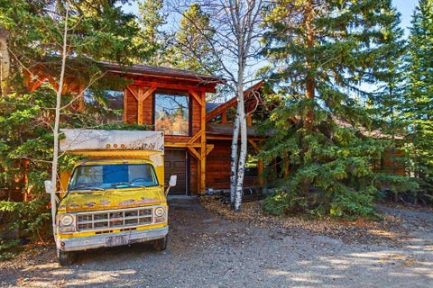 Photo of 901 15 Street, Canmore, AB T1W 0A1 (MLS # A2353381)