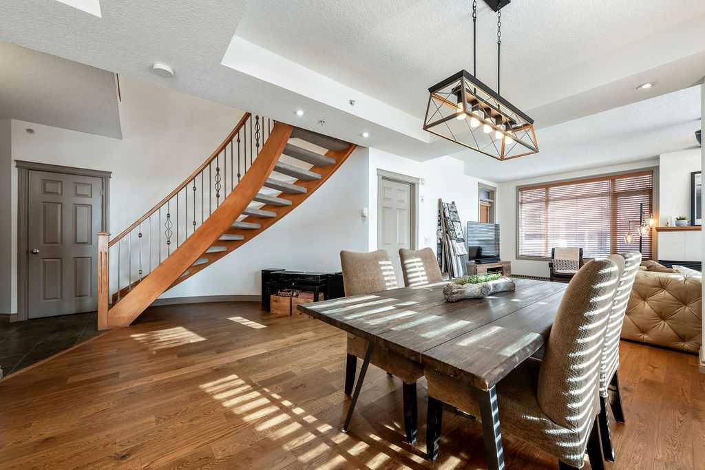 930 Centre Avenue NE 114