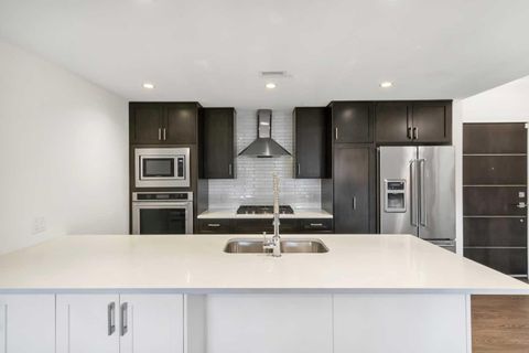 Photo of 3320 3 Avenue NW #106, Calgary, AB T2N 0L9 (MLS # A2301239)