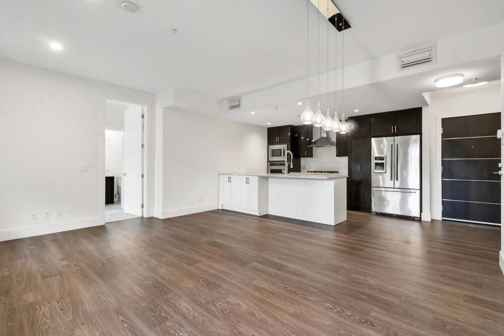 Photo of 3320 3 Avenue NW #106, Calgary, AB T2N 0L9 (MLS # A2301239)