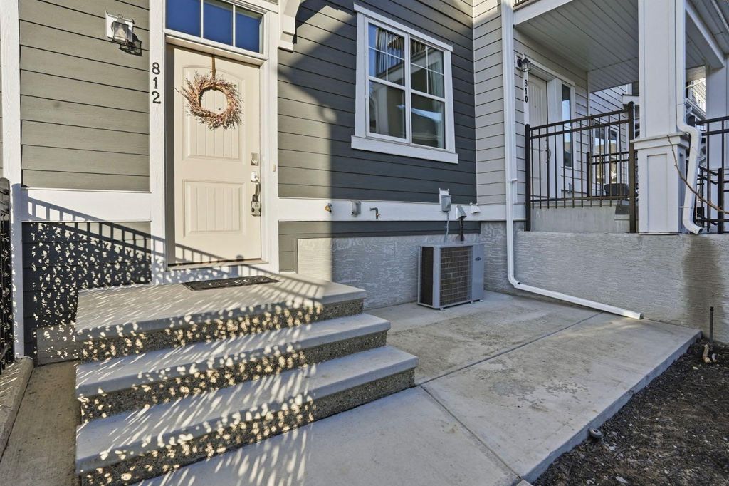 Photo of 812 Cranbrook Walk SE, Calgary, AB T3M 2V5 (MLS # A2298479)