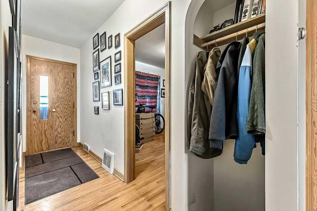 Photo of 2731 Morley Trail NW, Calgary, AB T2M 4G8 (MLS # A2266891)
