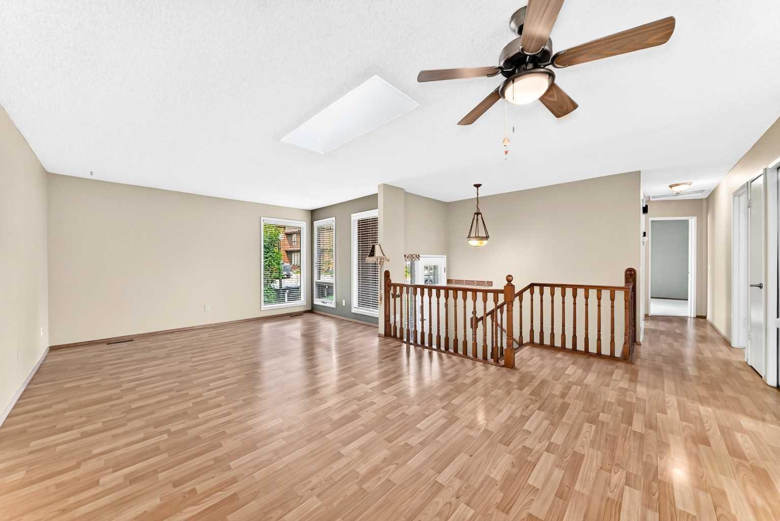 336 Rundlehill Drive NE 13