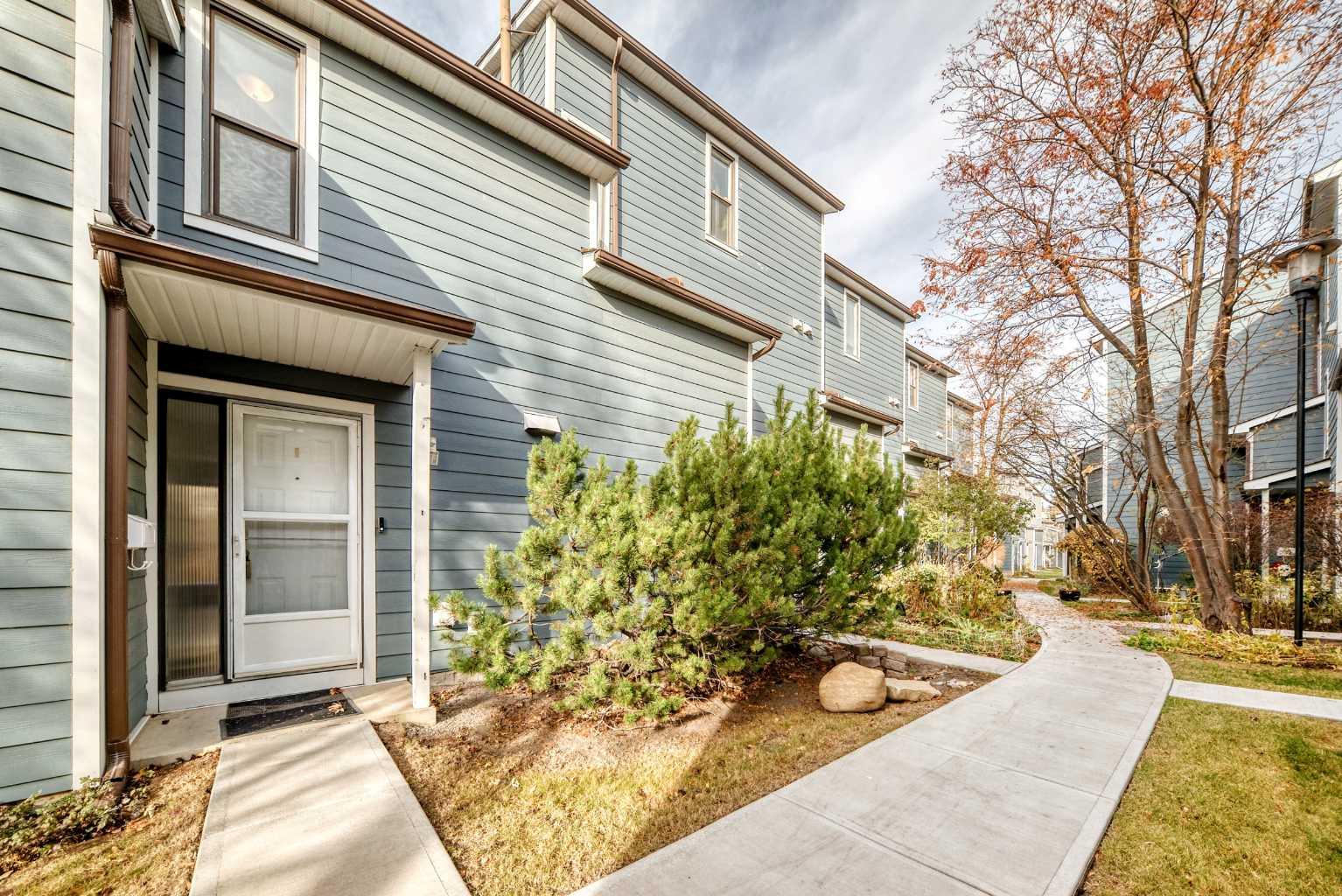 208 Grier Terrace NE 1